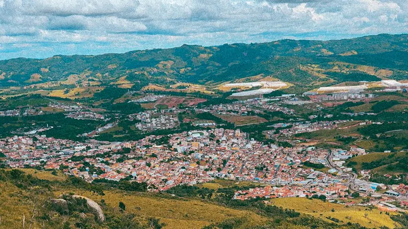 Extrema inaugura nova etapa de revitalização da área central